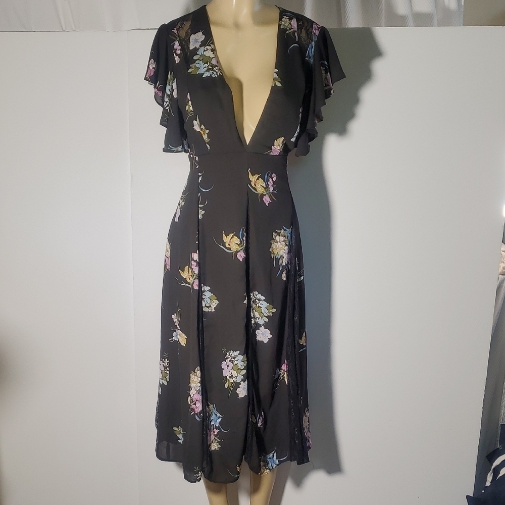 ASOS DESIGN Midi Black Dress With Godet Lace Inserts Floral V-Neck Size 12